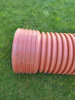 Trubka roura kanalizační - 3