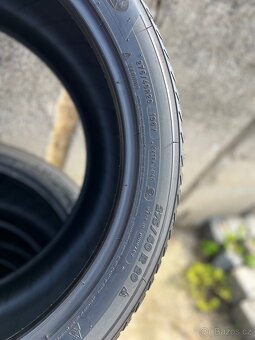 275/40 R20 106V zimní Michelin Alpin 275/40/20 - 3