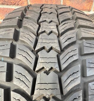 205/60 R16 92H zimní pneumatiky Sava (2819) - 3