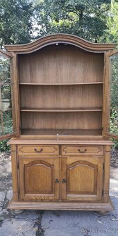 Masivní rustikální vitrína - 3