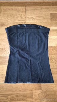 Trička kus 25,- - 3