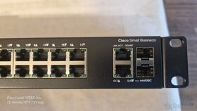 Cisco, 24 portový switch, 2x miCROGBIC - 3