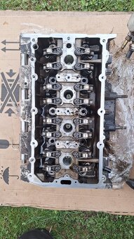 Prodám kompletní hlavu motoru 1.2TSI CJZ  77kw - 3