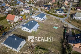 Prodej novostavby útulného rodinného domu o velikosti 4+KK i - 3