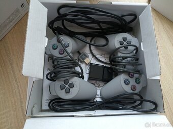 PlayStation classic - 3