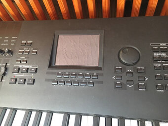 Yamaha Motif XF 8 - 3
