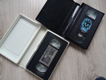VHS kazety orig. - 3