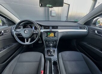 Škoda Superb 2.0 tdi 125kw automat - 3