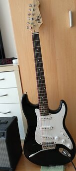 Elektro Kytara z Kombem - 3