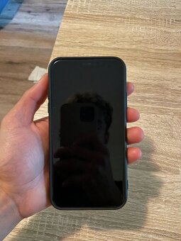 Iphone 11 - 3