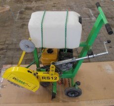 Řezačka spár / řezač asfaltu DISTAR RS 12 s motorem Subaru - 3