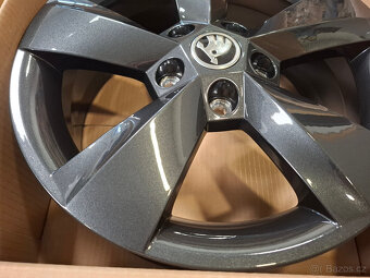 Nové orig. alu Škoda Karoq black 6x16 ET43 5x112mm - 3
