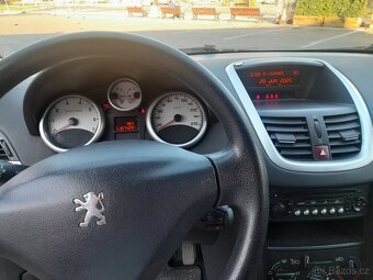 Peugeot 207 - 3