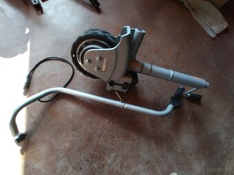 Elektrické manipulační kolečko 12v - 3