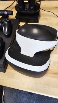 PS4 CUH-1216B 1TB + VR + ovladače - 3
