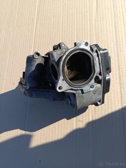 Prodám  Valeo Klapka škrtící PASSAT B6/3C 2.0 TDI 103  2006- - 3