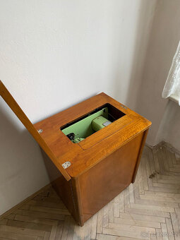 Daruji za odovz šicí stroj - 3