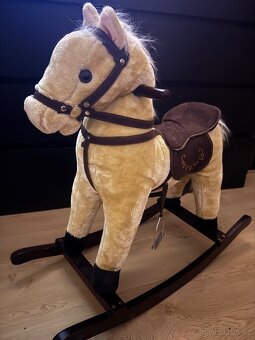 Houpací kůň - 3