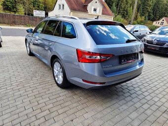 ŠKODA Superb, 2.0 TDi Style, vyhřívaná zadní sedadla, LED - 3