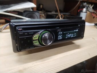 Autorádio JVC  KD-R302 - 3