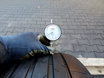 235/45/20 letní pneu hankook - 3