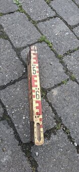 Zeměměřický metr - 3