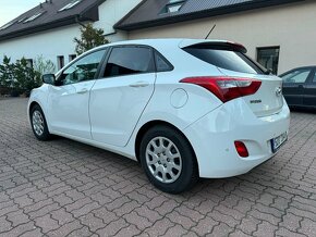Hyundai i 30 , 1.4 MPI, ČR 2.maj. - 3