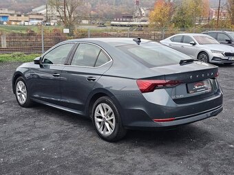 Škoda Octavia IV 2.0TDI 110kW DSG SPORT PAKET - 3
