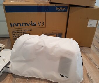 Brother Innovis V3 vyšívací stroj - 3
