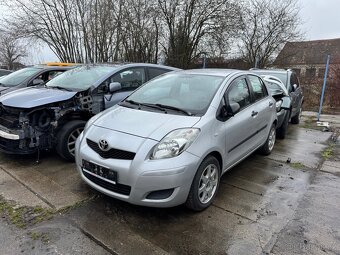 Toyota Yaris 1.33 Dual VVT-i 2011 - 3