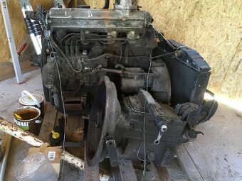 Motor s převodovkou Avia A31 Turbo - 3