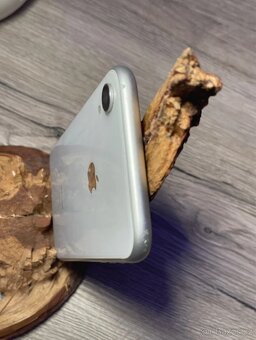 iphone XR - 3