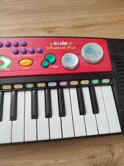 Dětské piano, klávesy - 3