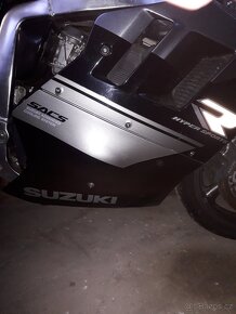 Suzuki GSX-R 1100 - 3