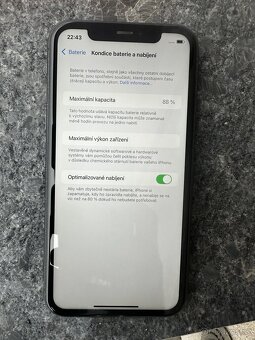 iPhone 11 Black 128GB - 3
