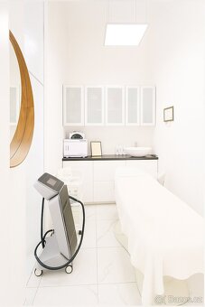 Prodej komerčního prostoru 34 m2 + parkovací stání - 3