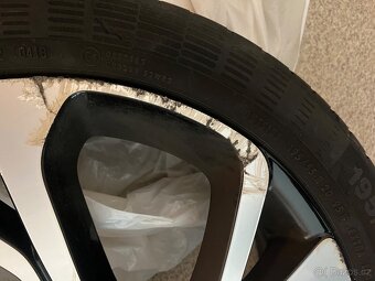 Renault ALU 195/55 R20 originál - 3