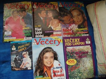 Večery pod lampou-Harlequiny-čtení pro ženy a dívky - 3