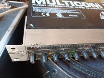 Behringer Multicom Pro-XL MDX4600 - 3