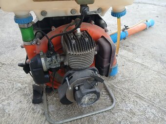 Motorový postřikovač - 3