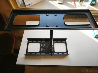 Držák na TV - výsuvný, velmi pevný - 3