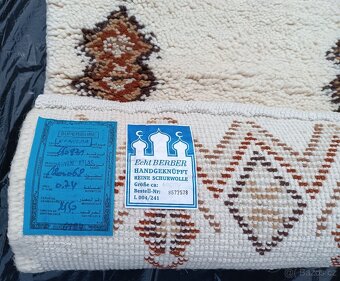 Prodám koberec 100% vlna - 3