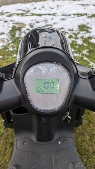 PRODÁM Elektrický čtyřkolový vozík inSPORTline Antun - černa - 3