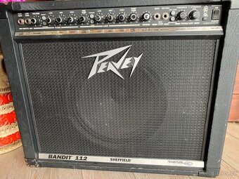 Kytara a zesilovač - 3