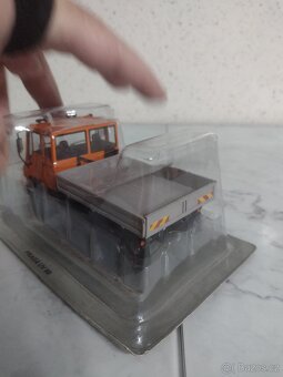 MODEL PRAGA UV 80 - 3