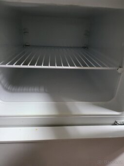 lednice Electrolux s horním mrazákem - 3