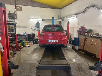 Prodám W Golf5 GTI 2 L, 147 kW, - 3