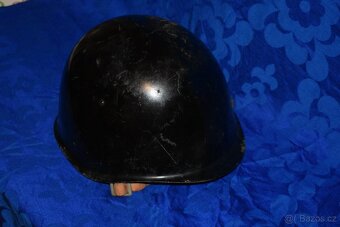 Hasičská přílba - 3