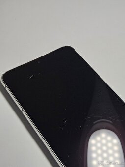 Samsung galaxy S21 - 3