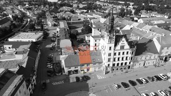Prodej domu s garáží na Dukelském náměstí v Hustopečích - 3